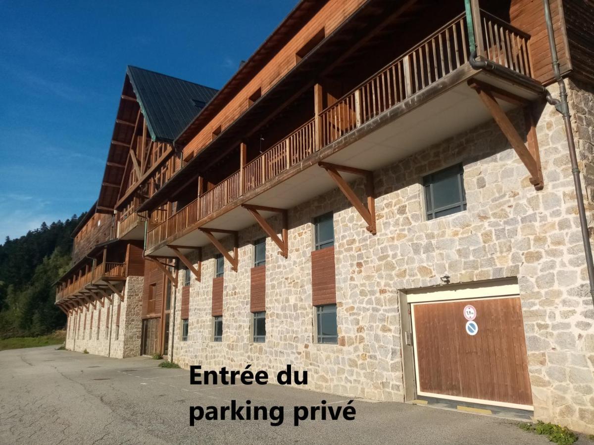 Pleine Nature Pied Pistes Piscine Chauffee Ustou Exterior foto